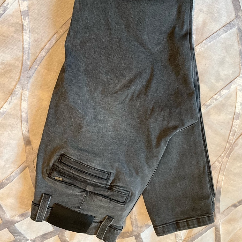 Stylish Gray Jeans